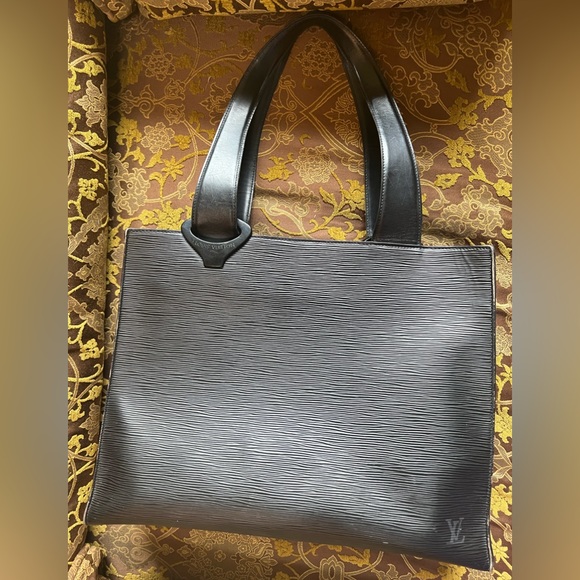 Louis Vuitton Gemo Epi Tote Shoulder Bag One Size Black Leather AUTHENTIC Used - Picture 2 of 13